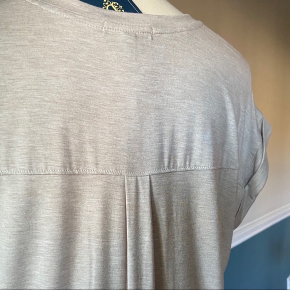 Democracy Top - Picture 6 of 6